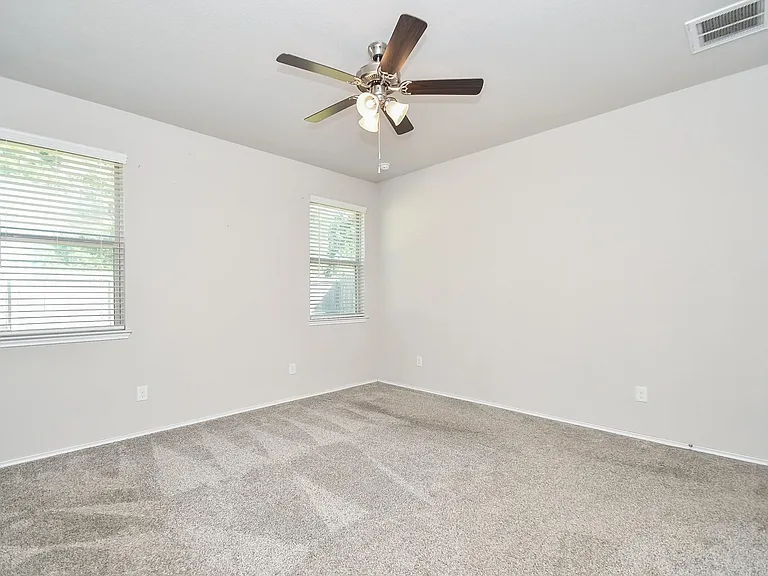 14118 Silver Falls Ct — Photo 18