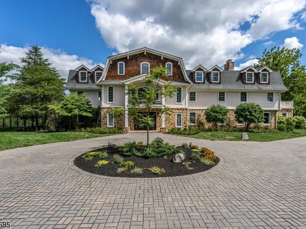 29 Meadow Ln, Tewksbury Twp., NJ 08833