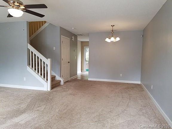 2nd image of 3091 Windsor Trace Dr #1135