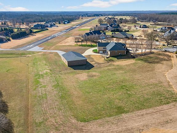 4th image of 227 Vista Pointe Dr
