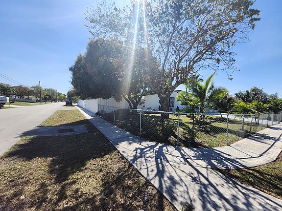 4th image of 5500 SW Sw 37th Street Street