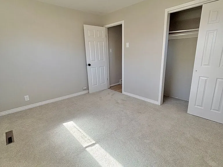 3556 Fairfax St — Photo 9