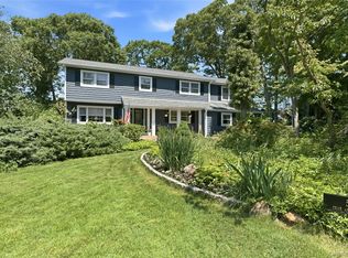 5 Crabapple Court, Mount Sinai, NY 11766