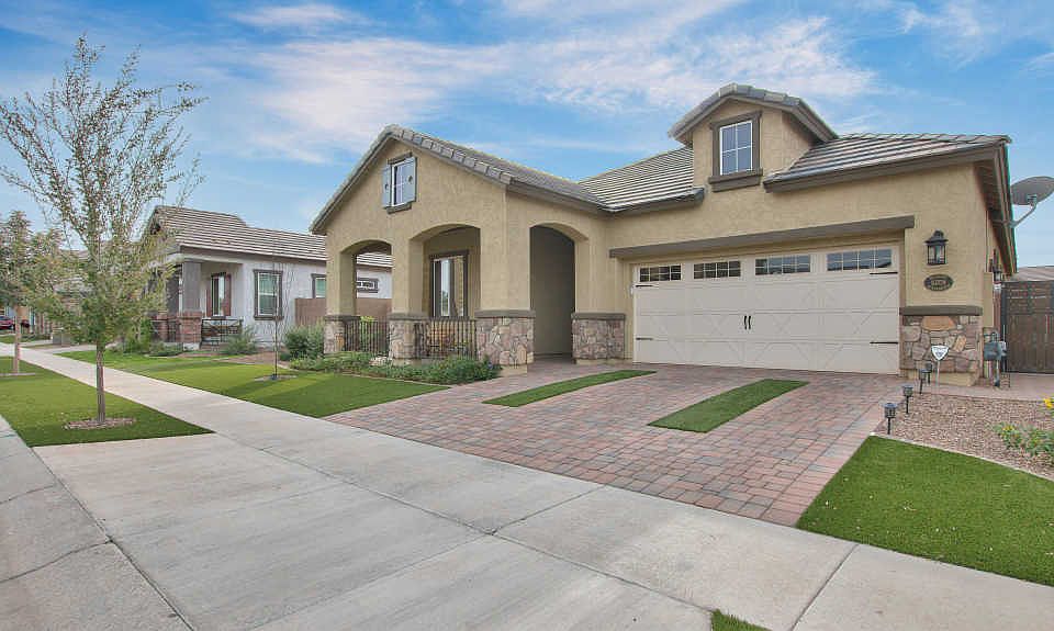 1st image of 10709 E Mendoza Ave