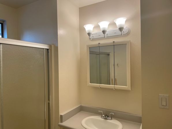 1604 Terrace Way APT 3