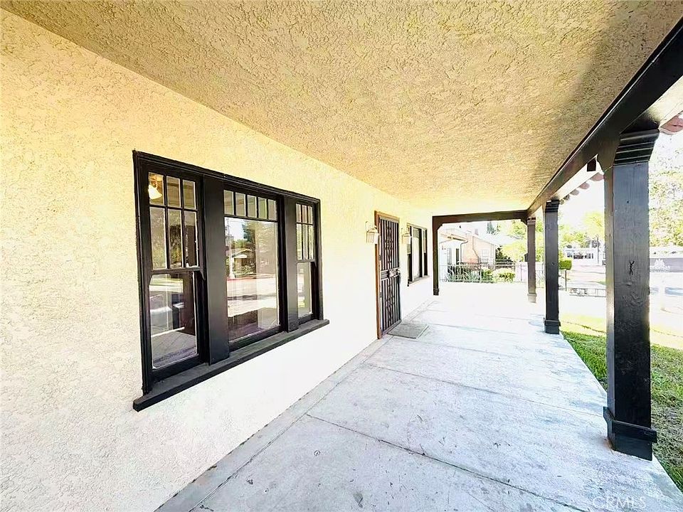 1st image of 266 N Wilson Ave