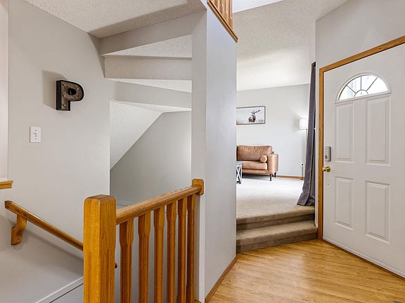 2nd image of 159 Meadowview Bay