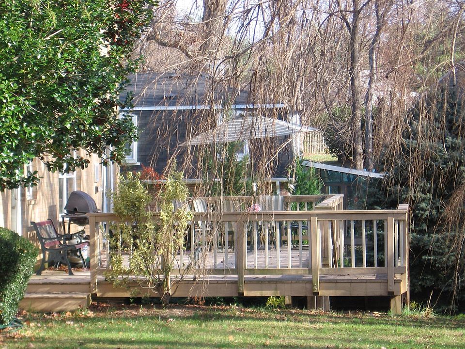 2nd image of 9413 Atwood Rd