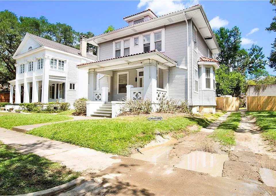 255 West St