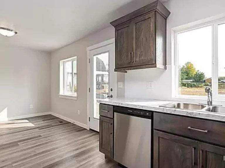 2406 N Washington Ave #B — Photo 3