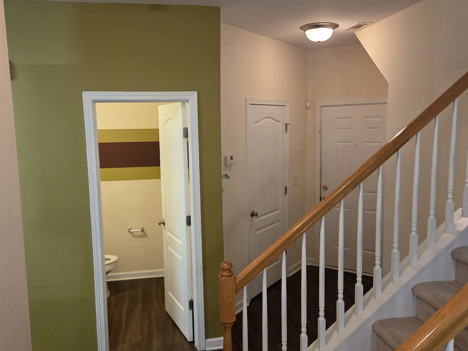 3 bed, 2346 sqft, $2,200 — Photo 3