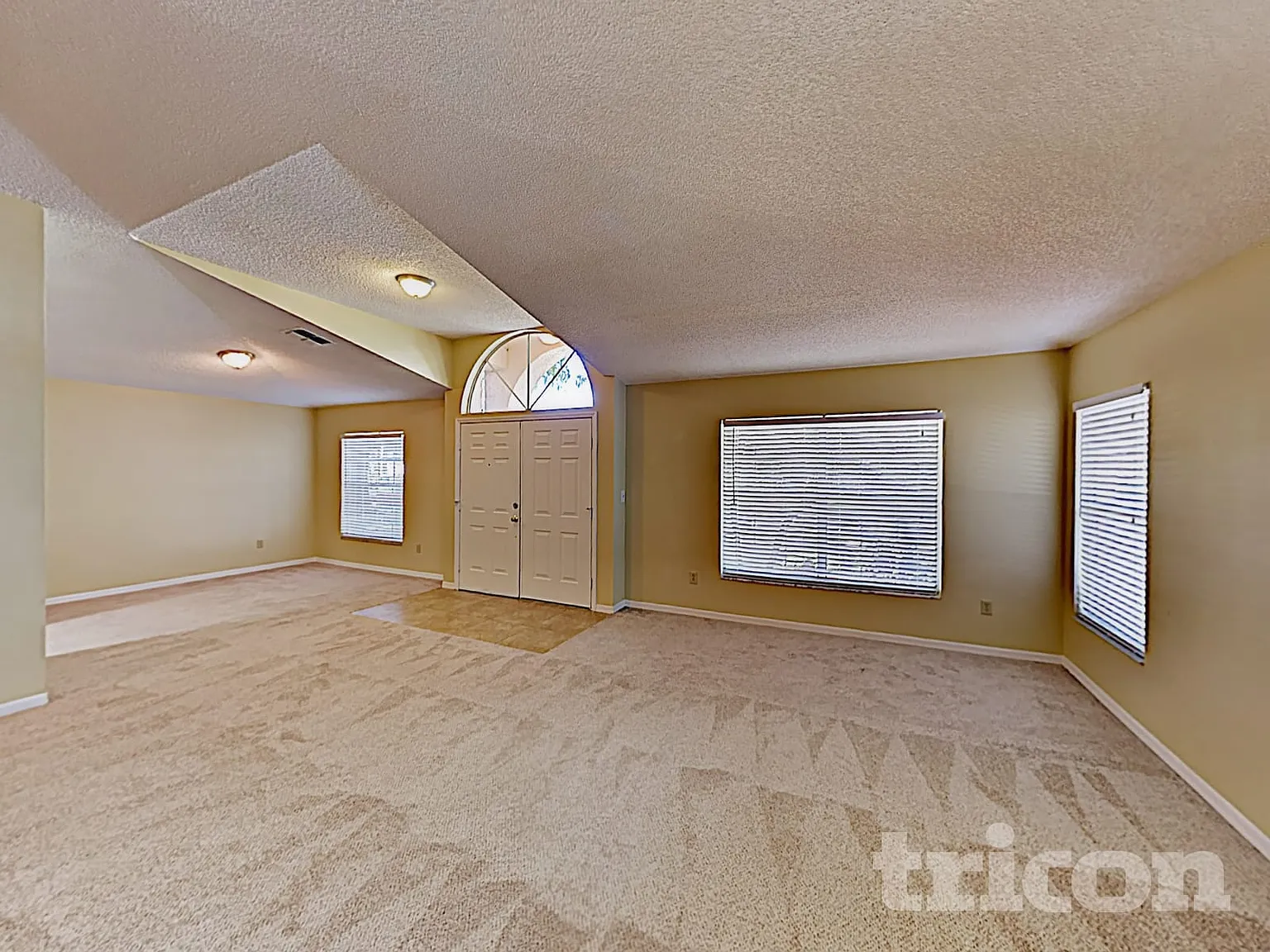 3101 Emerson Place Plant City FL — Photo 2