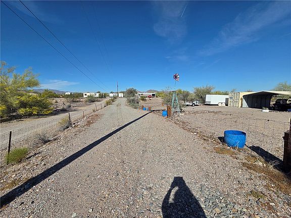 2nd image of 250 N Targa Trail Lane