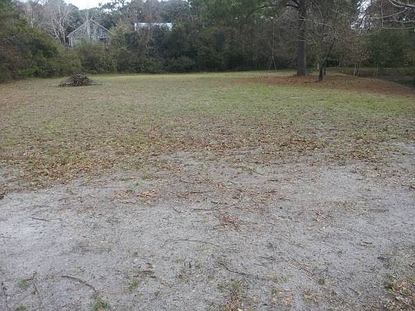 2nd image of 151 Whipporwill Ln