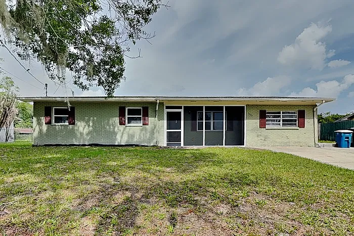 1175 Luke Ave — Photo 1