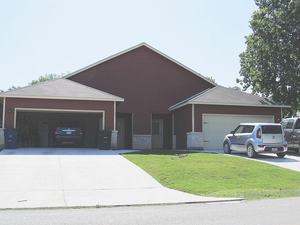 1st image of 1237 Ervendberg Ave