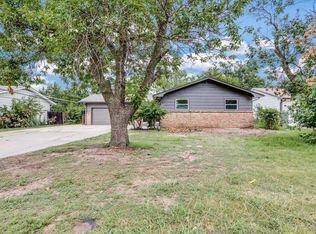 2666 N Pershing Ave, Wichita, KS 67220