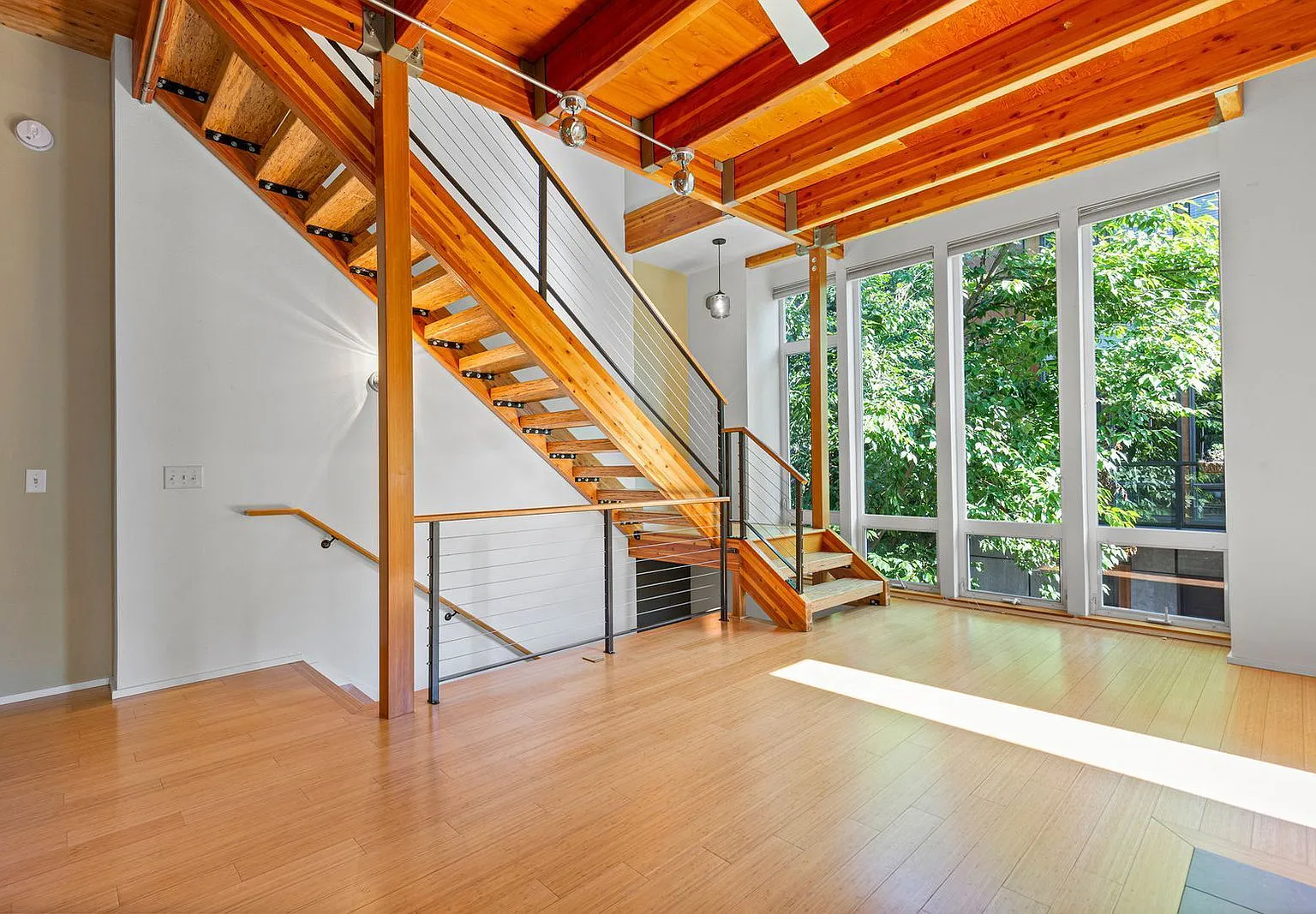 2 bed, 3.5 bath, 1575 sqft, $2,995 — Photo 3