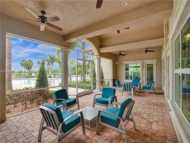 5140 Eucalyptus Dr — Photo 14