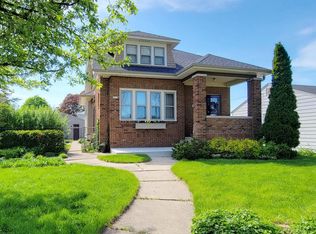 3031 N 82nd St, Milwaukee, WI