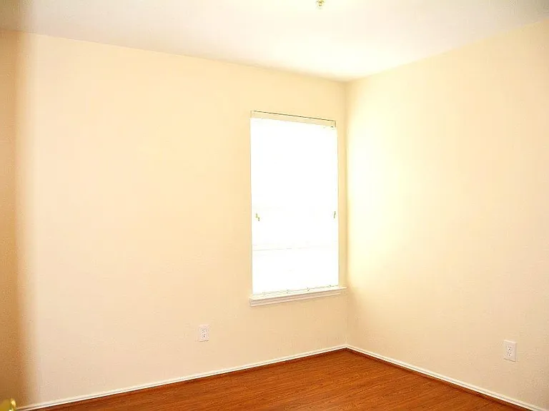 10011 NW Park Place Dr — Photo 8