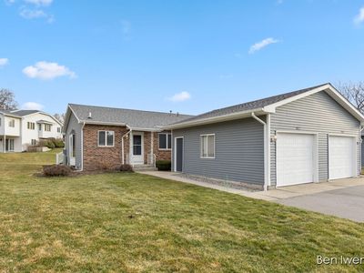 4543 N Valley Dr NE #23, Grand Rapids, MI, 49525