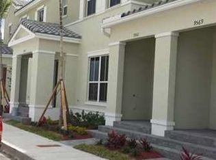 9561 SW 169th Pl, Miami, FL 33196