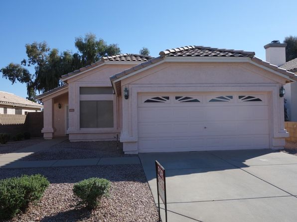 4763 E Lavender Ln