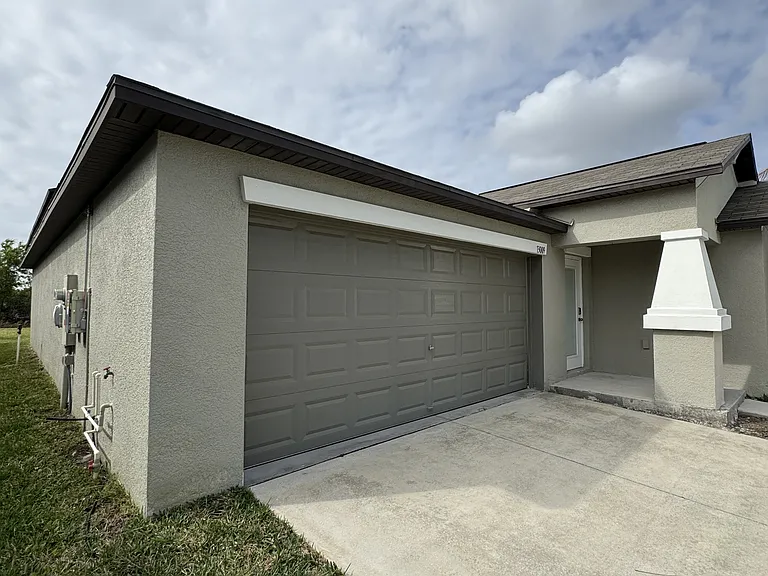 13009 Majestic Garden Ln — Photo 4