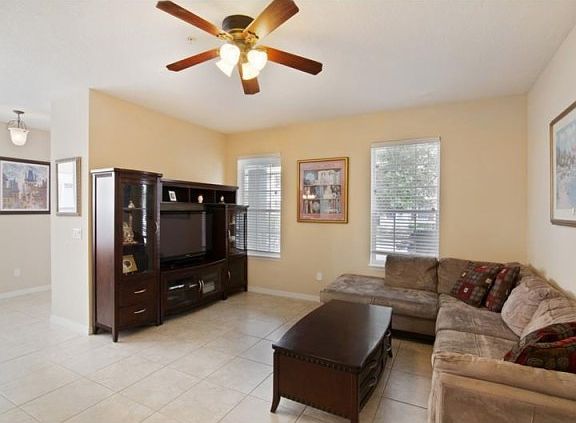 5th image of 10382 Lake District Ln #1C
