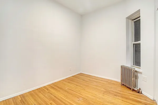 Rented by Creed Realty Group | media 25