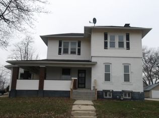 405 S 4th St, Effingham, IL 62401