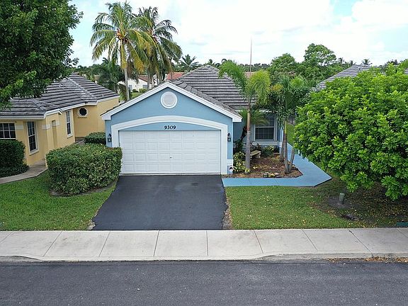 2nd image of 9309 Arborwood Cir