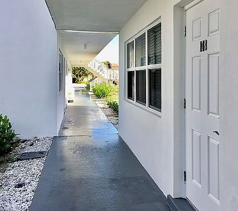 Covered entryway
