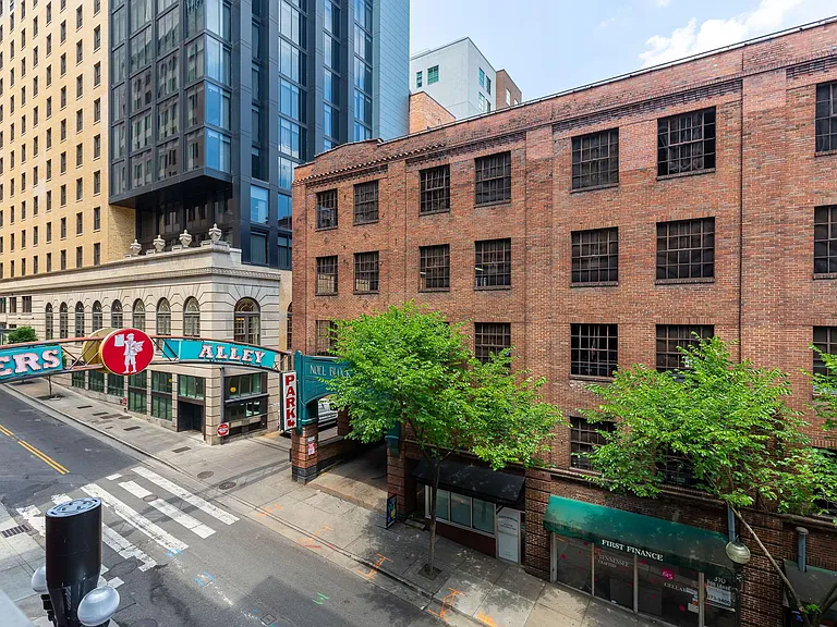 309 Church St — Photo 6
