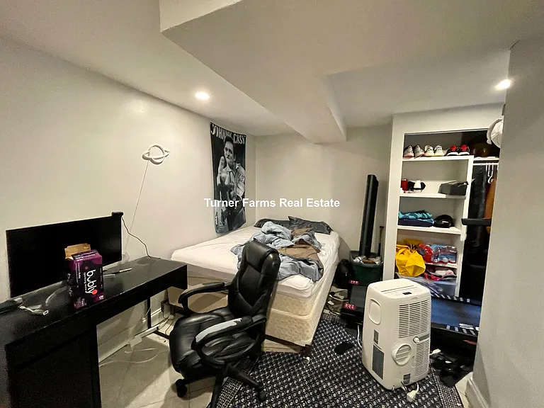 55 Dudley St — Photo 15