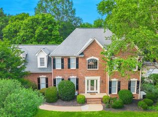 7 Shadow Point Ct, Simpsonville, SC 29681