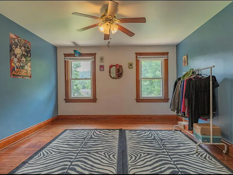 1839 Jefferson Ave — Photo 19