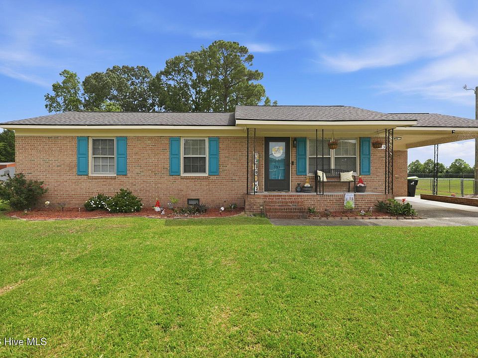 1st image of 733 Lewis Drive