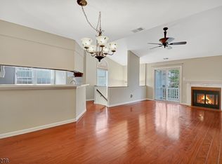 122 Harvest Ln, Lincoln Park, NJ 07035