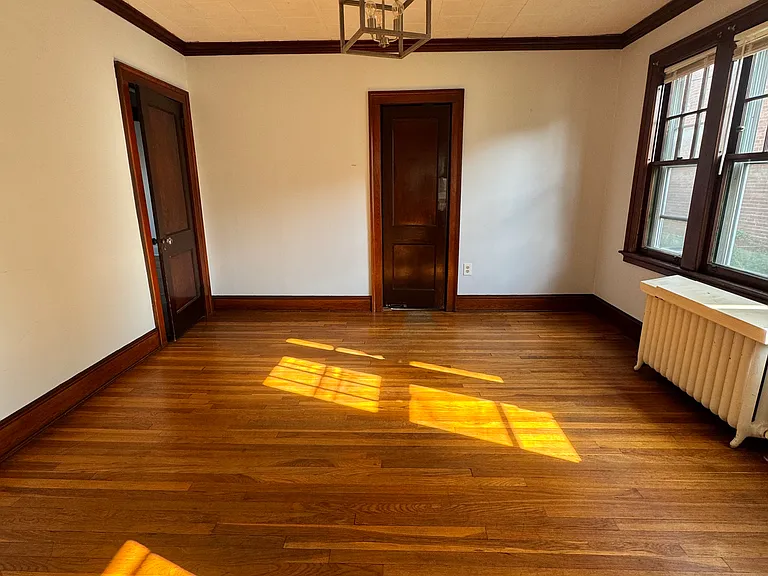 255 Park Rd #1 — Photo 9