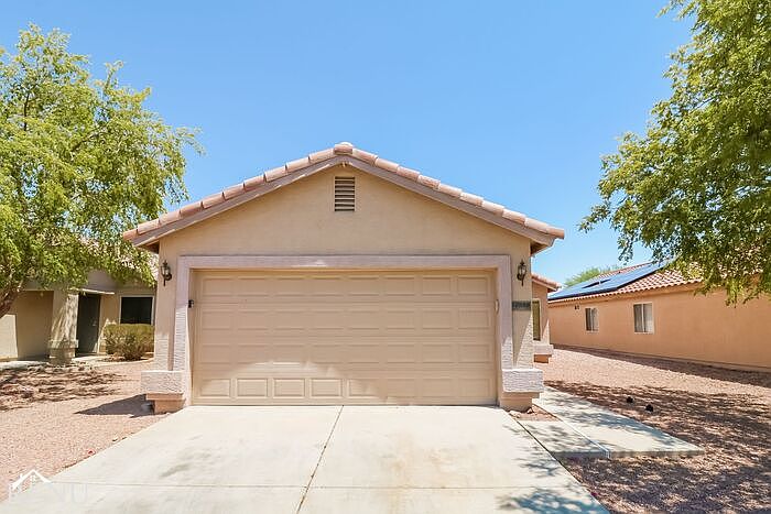 1st image of 12850 W Laurel Ln