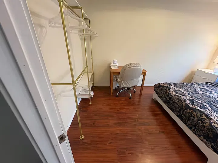 20838 Foxwood Garden Dr — Photo 2