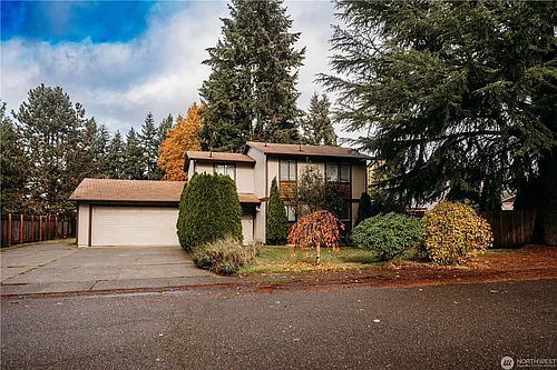 5812 19th Ave SE Photo 1