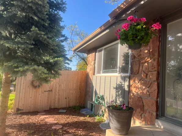 2240 Hillsdale Cir, Boulder, CO