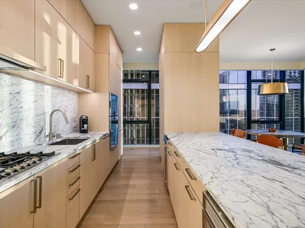 202 Nueces St Unit 1501, Austin, TX 78701