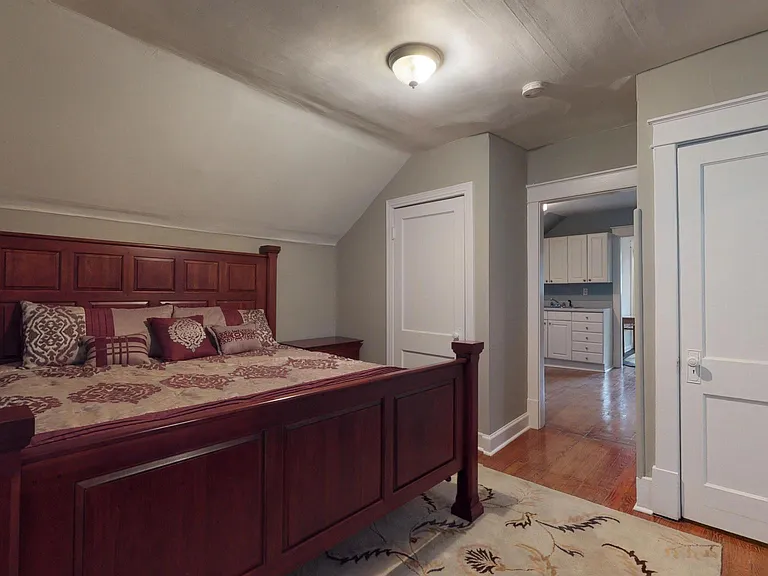 2508B Blair Blvd #B — Photo 7