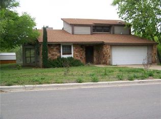 1207 E Franklin St, Hillsboro, TX 76645