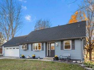 235 N Sunset St, Plainwell, MI 49080