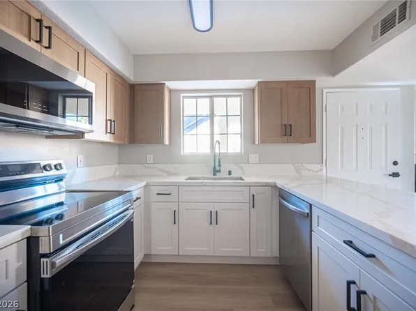 2725 S Nellis Blvd Unit 1169, Las Vegas, NV 89121